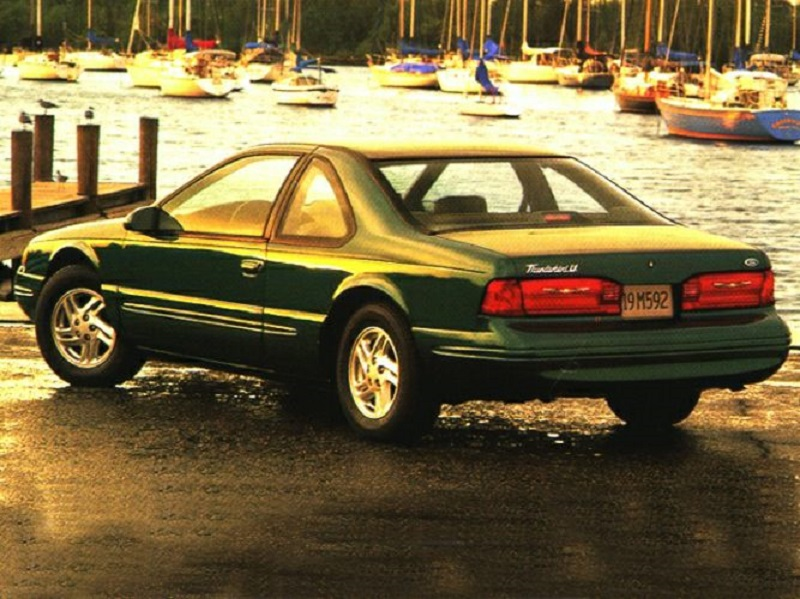 Illustration for article titled 1996 Thunderbird LX - The Thunder's Still There